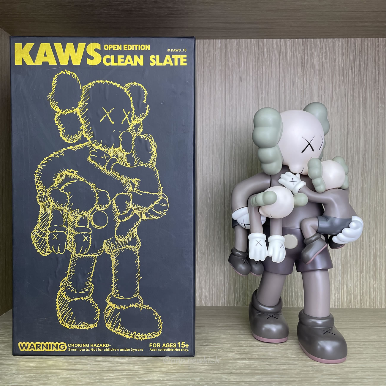 Kaws Clean Slate Figure (7) - www.newkick.vip